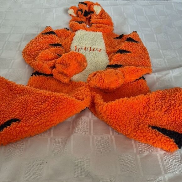 Disney Orange and Black Tigger Kids Footie Holloween Costume - Picture 13 of 16